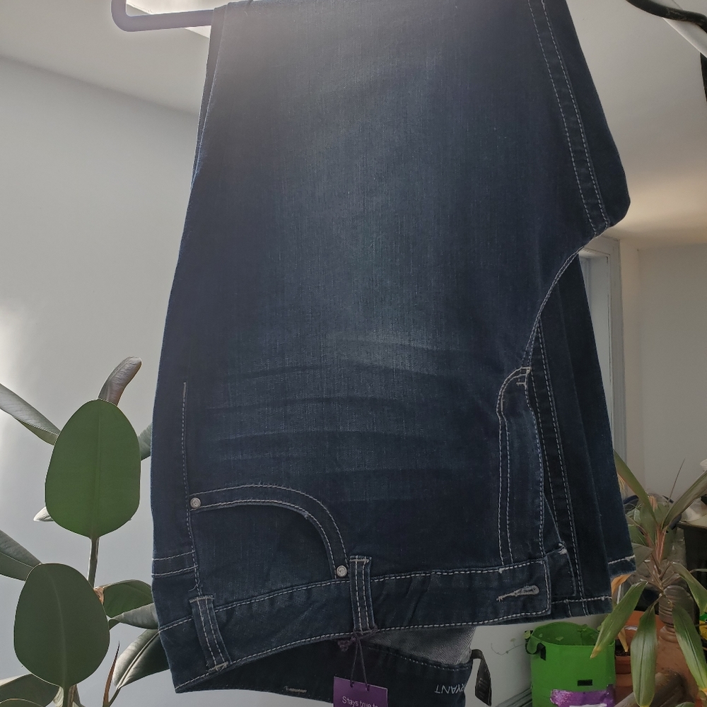 NWT LANE BRYANT EMBELLISH JEANS